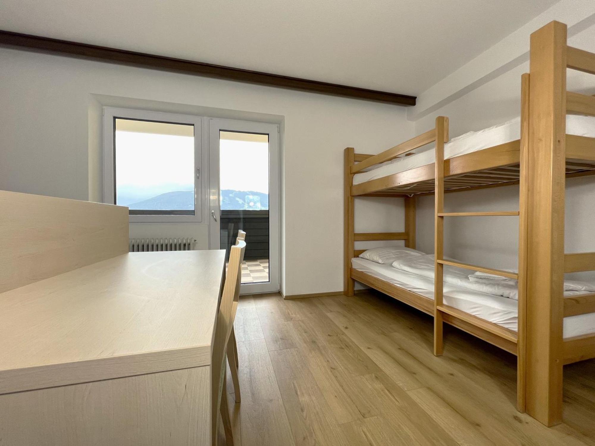 Mountain Hostel ラムサウ・アム・ダッハシュタイン エクステリア 写真