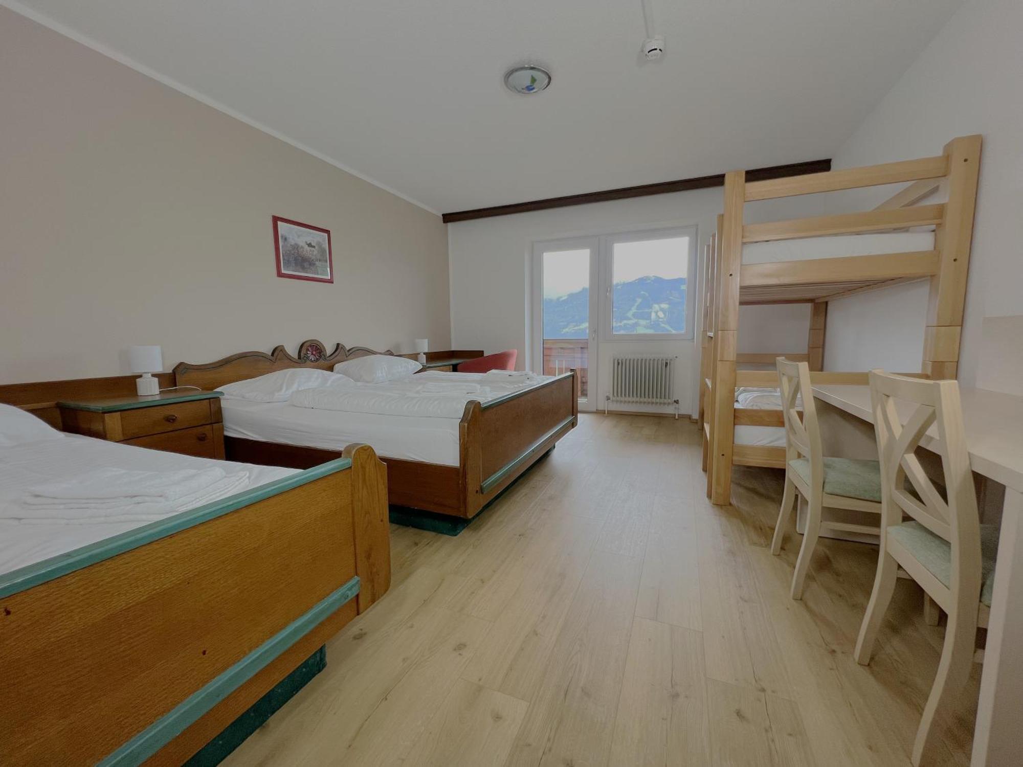 Mountain Hostel ラムサウ・アム・ダッハシュタイン エクステリア 写真
