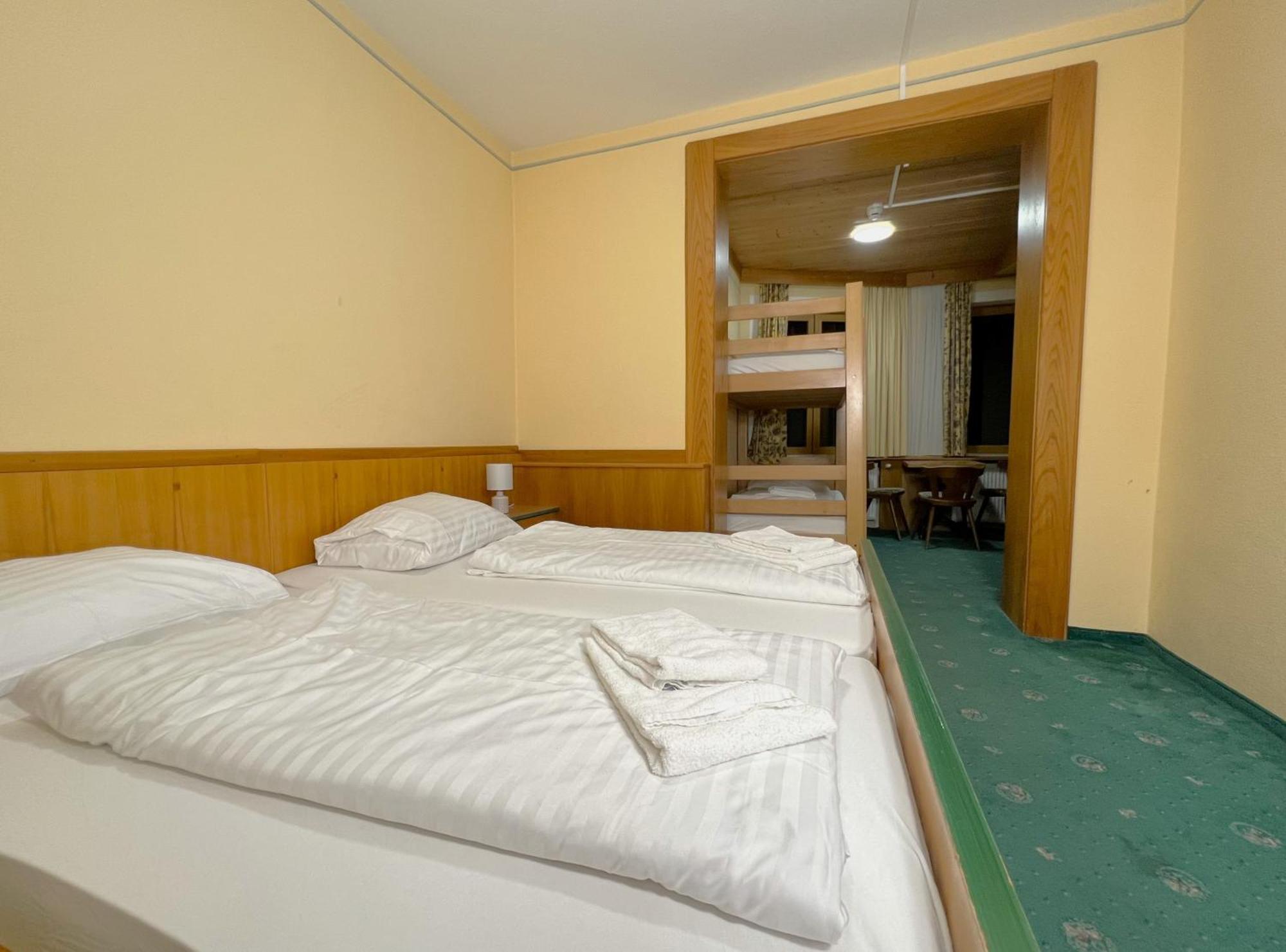 Mountain Hostel ラムサウ・アム・ダッハシュタイン エクステリア 写真