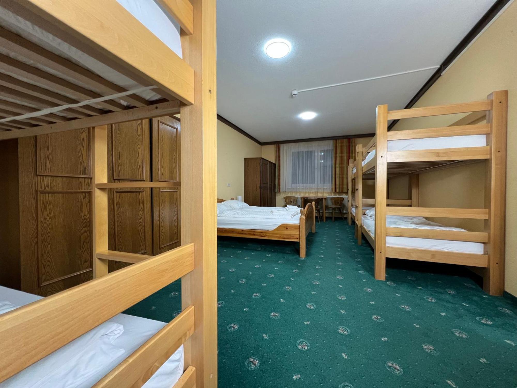 Mountain Hostel ラムサウ・アム・ダッハシュタイン エクステリア 写真