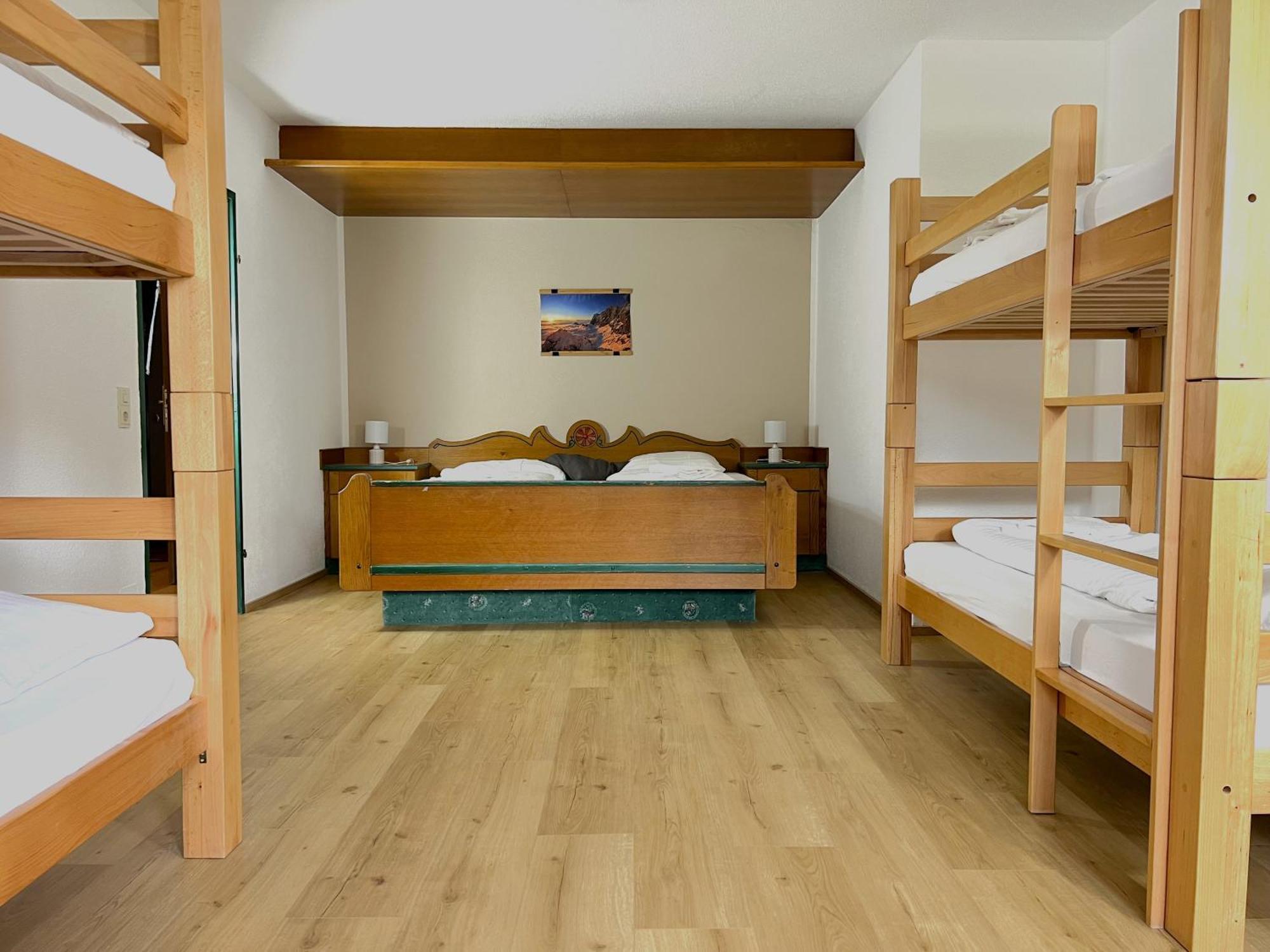 Mountain Hostel ラムサウ・アム・ダッハシュタイン エクステリア 写真