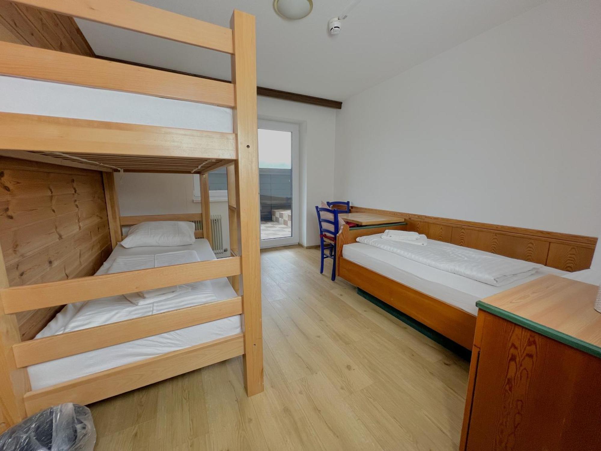 Mountain Hostel ラムサウ・アム・ダッハシュタイン エクステリア 写真